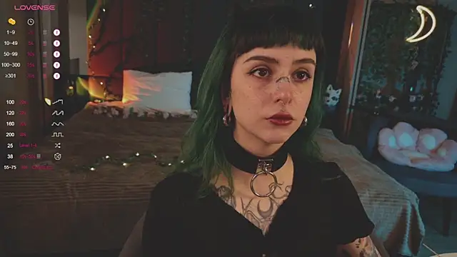 MichaellaMoon online show from February 2025 11:52:01 AM