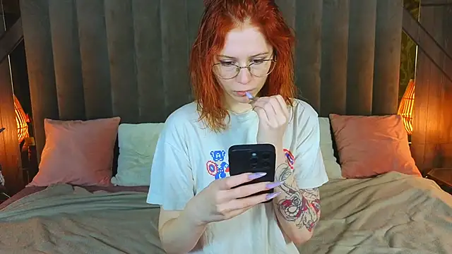 Sasha Exclusive online show from December 2025 08:24:02 PM