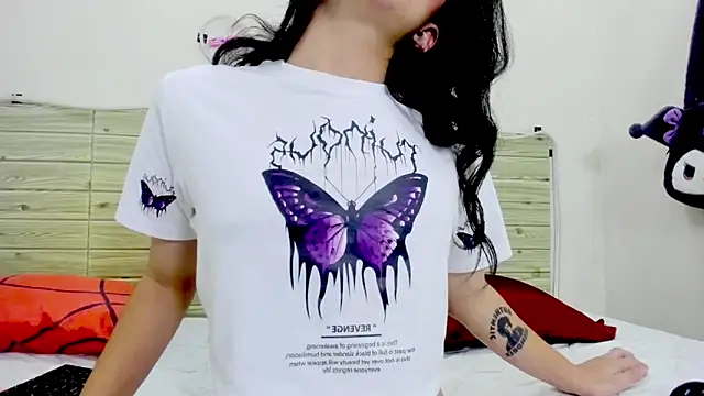 Evil Queen13 online show from December 2025 07:42:02 PM