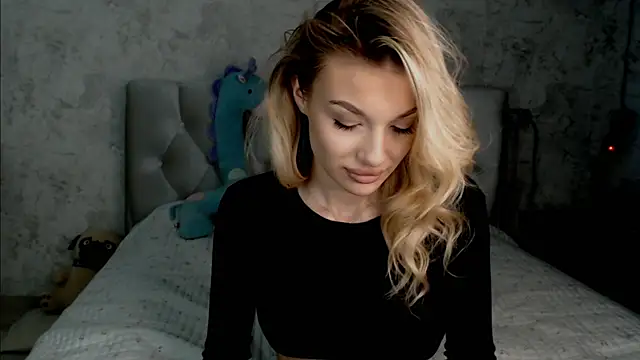 Ella Milla online show from July 2026 12:55:01 PM