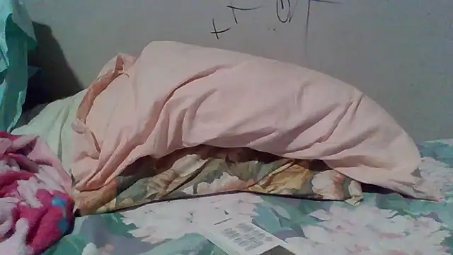 Whiper2024 online show from September 2025 04:39:02 AM