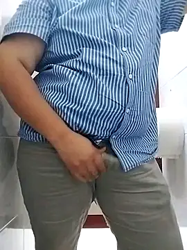 Whiper2024 online show from March 2026 04:22:02 PM