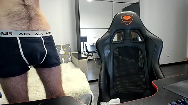 White Dylan online show from November 2025 01:01:01 PM