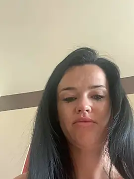 English-Chloe96 online show from February 2025 03:45:01 AM