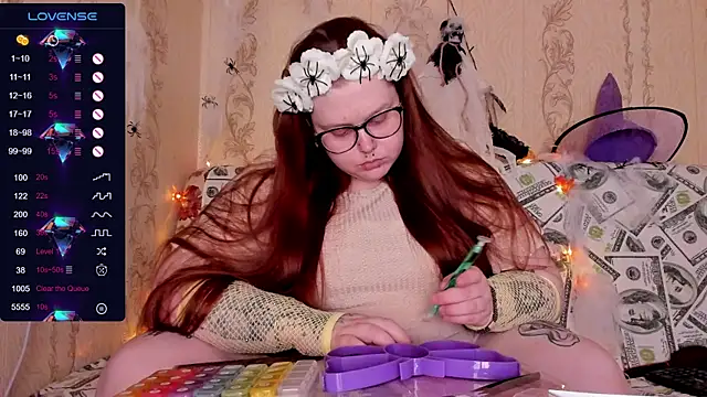 Crow Diam0nd online show from October 2025 09:14:02 PM