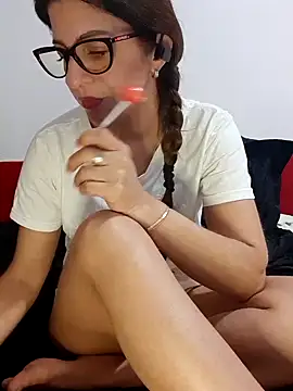 Sofia loren69 online show from September 2025 10:10:02 PM