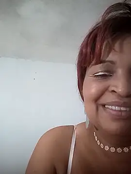 Snapshot of _violetta_- chatting on February 2025 12:30:01 AM violetta - online show from February 2025 12:30:01 AM