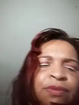 Snapshot of _violetta_- chatting on March 2025 06:19:01 PM violetta - online show from March 2025 06:19:01 PM