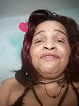 Snapshot of _violetta_- chatting on March 2025 11:48:01 PM violetta - online show from March 2025 11:48:01 PM