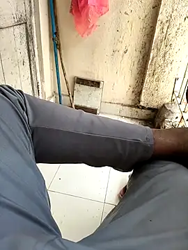 Vinay-kumar89 online show from March 2026 10:43:01 AM