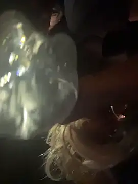 Snapshot of EllaSnow chatting on April 2026 07:57:02 AM EllaSnow online show from April 2026 07:57:02 AM