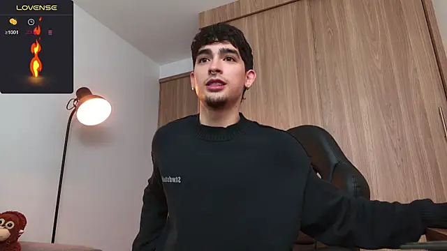 zenn rush1 online show from December 2024 12:25:02 PM