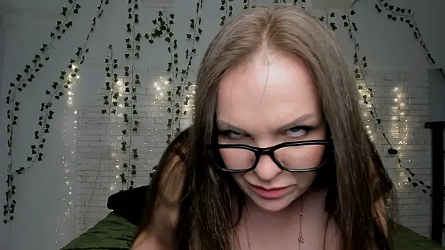 Snapshot of fiery_stella chatting on October 2025 09:50:02 AM fiery stella online show from October 2025 09:50:02 AM