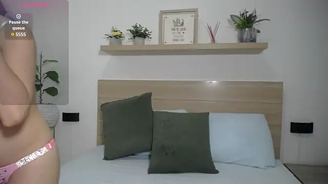 soy mariana  online show from March 2025 02:30:02 AM