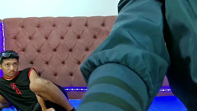 boys yourparty online show from January 2025 01:28:01 PM