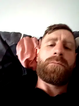 benalexa1992 online show from April 2026 03:53:01 PM