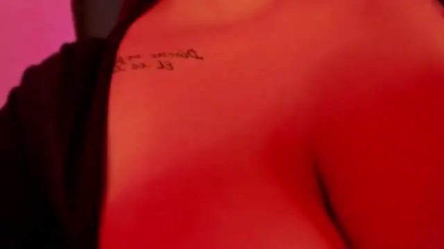 isabelithaa online show from February 2025 02:34:01 PM