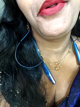 Snapshot of Lovely12streaming chatting on October 2025 09:00:02 PM Lovely12streaming online show from October 2025 09:00:02 PM