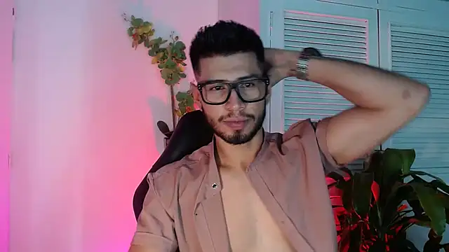 Colby brown03 online show from September 2025 07:28:01 PM