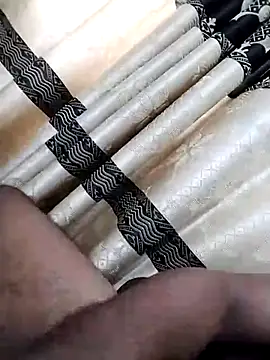 max pane98 online show from March 2025 03:08:01 AM