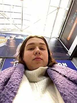 SuzieMurray online show from December 2024 09:24:01 AM