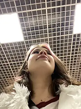 SuzieMurray online show from February 2025 08:24:01 AM