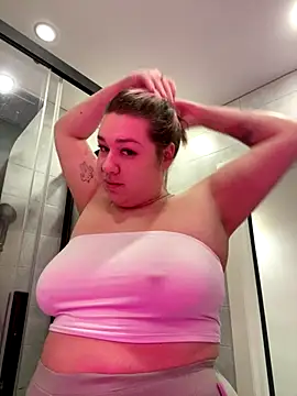 SuzieMurray online show from September 2025 10:42:02 AM