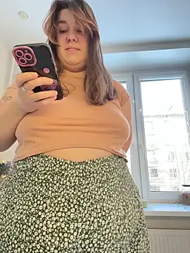 SuzieMurray online show from February 2026 08:13:02 AM