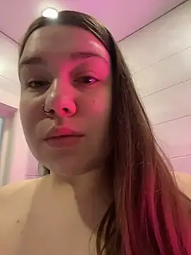 SuzieMurray online show from April 2026 08:40:01 AM