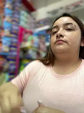 Snapshot of Tatiana_O chatting on February 2025 08:07:02 PM Tatiana O online show from February 2025 08:07:02 PM