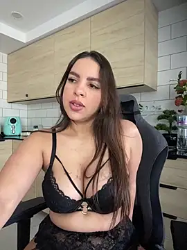 brazilianbbinuk online show from November 2025 11:00:02 AM