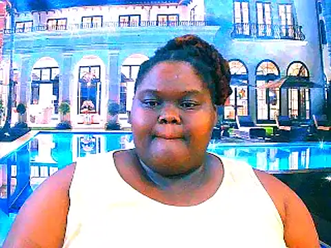Snapshot of EbonyHotBuns chatting on February 2026 06:50:01 AM EbonyHotBuns online show from February 2026 06:50:01 AM