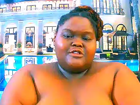 Snapshot of EbonyHotBuns chatting on February 2026 07:30:02 PM EbonyHotBuns online show from February 2026 07:30:02 PM
