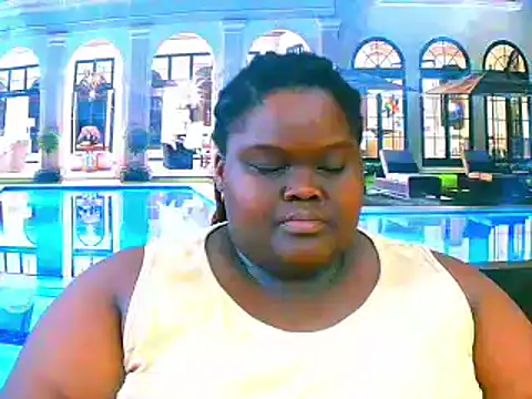 Snapshot of EbonyHotBuns chatting on February 2026 07:19:01 AM EbonyHotBuns online show from February 2026 07:19:01 AM