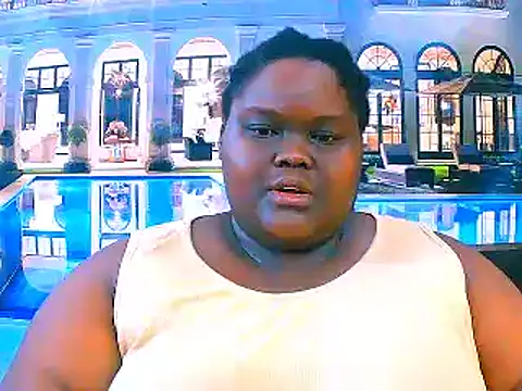 Snapshot of EbonyHotBuns chatting on February 2026 07:48:01 PM EbonyHotBuns online show from February 2026 07:48:01 PM