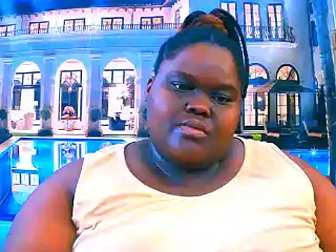 Snapshot of EbonyHotBuns chatting on April 2026 09:39:33 PM EbonyHotBuns online show from April 2026 09:39:33 PM