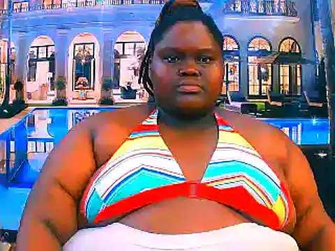 Snapshot of EbonyHotBuns chatting on April 2026 05:10:01 AM EbonyHotBuns online show from April 2026 05:10:01 AM