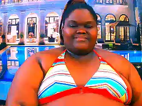 Snapshot of EbonyHotBuns chatting on April 2026 12:40:01 PM EbonyHotBuns online show from April 2026 12:40:01 PM