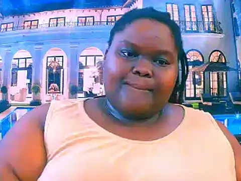 Snapshot of EbonyHotBuns chatting on May 2026 07:13:01 AM EbonyHotBuns online show from May 2026 07:13:01 AM