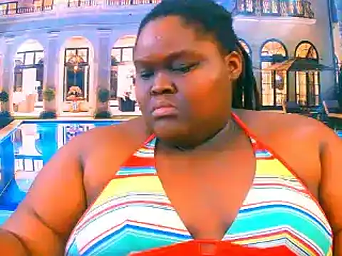 Snapshot of EbonyHotBuns chatting on May 2026 06:53:01 AM EbonyHotBuns online show from May 2026 06:53:01 AM