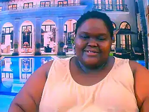Snapshot of EbonyHotBuns chatting on June 2026 06:35:01 AM EbonyHotBuns online show from June 2026 06:35:01 AM