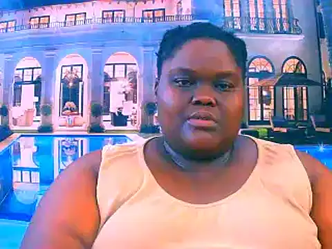 Snapshot of EbonyHotBuns chatting on July 2026 06:27:01 AM EbonyHotBuns online show from July 2026 06:27:01 AM
