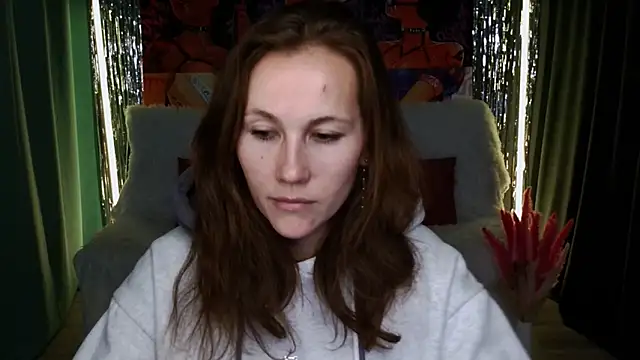 MichelleOrtis online show from February 2025 07:40:02 PM