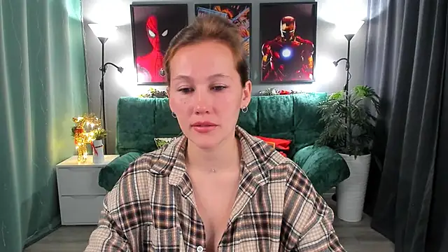 Snapshot of MichelleOrtis chatting on January 2026 12:26:02 AM MichelleOrtis online show from January 2026 12:26:02 AM