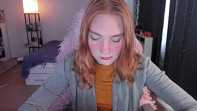 ReddHotPipper online show from February 2026 03:50:01 AM