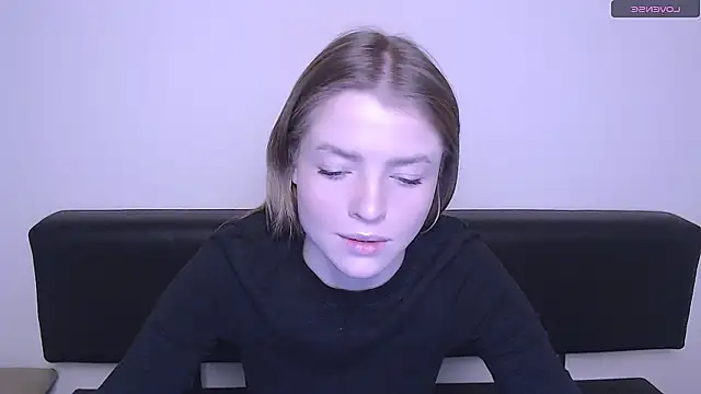 Snapshot of MissOliviaa_ chatting on December 2024 11:12:02 AM MissOliviaa  online show from December 2024 11:12:02 AM