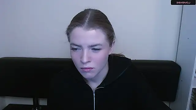 Snapshot of MissOliviaa_ chatting on January 2025 07:49:01 AM MissOliviaa  online show from January 2025 07:49:01 AM