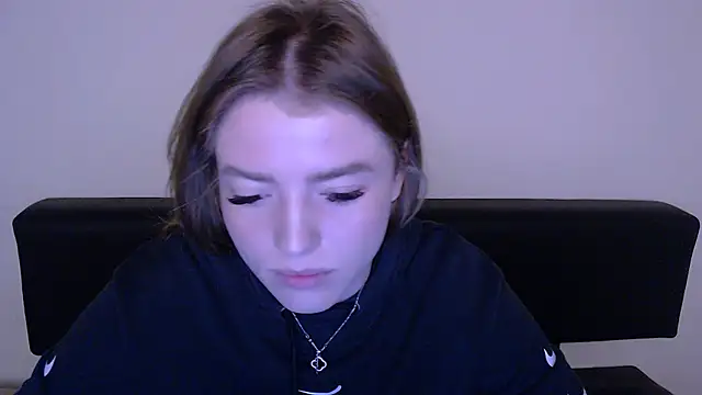 Snapshot of MissOliviaa_ chatting on March 2025 11:47:02 AM MissOliviaa  online show from March 2025 11:47:02 AM