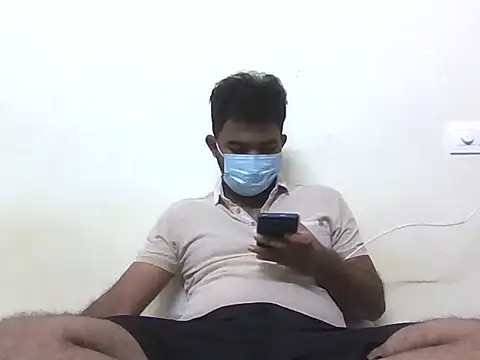 nick05inch online show from November 2025 10:03:01 AM