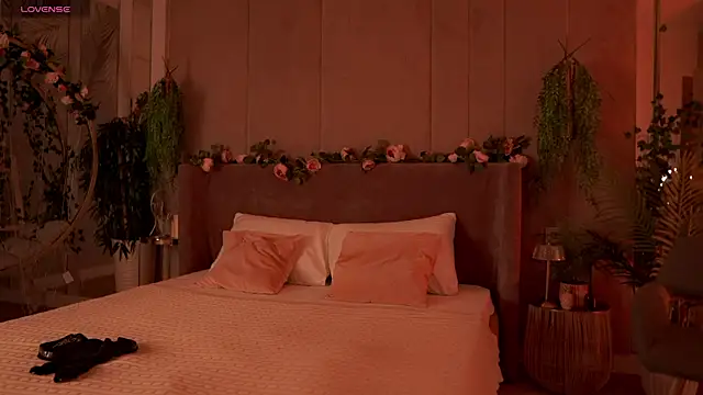 Snapshot of Smiley_Mia chatting on September 2025 05:09:02 AM Smiley Mia online show from September 2025 05:09:02 AM